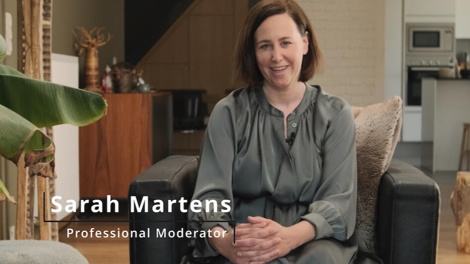 Sarah Martens sitting proud in her evergreen branding video.